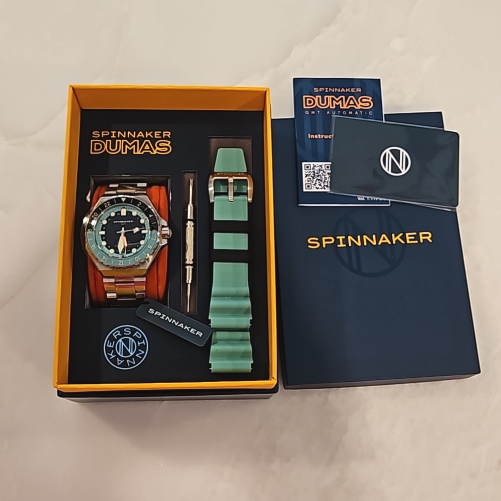 Dumas Men's Watch - Green and Silver